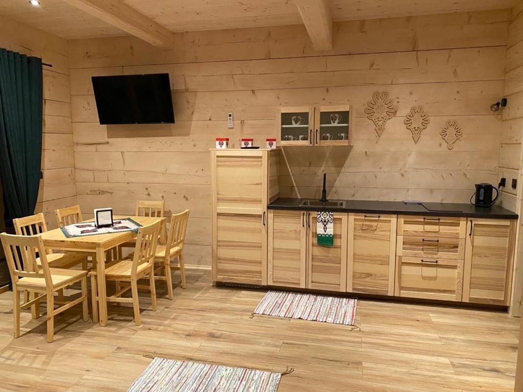 Goralskie Domki U Topora Czarny Dunajec Exterior foto